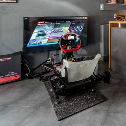 KartSim Ultimate Motion – най-реалистичният картинг симулатор KartSim Ultimate Motion – най-реалистичният картинг симулатор