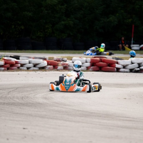 KartSim Ultimate Motion – най-реалистичният картинг симулатор KartSim Ultimate Motion – най-реалистичният картинг симулатор